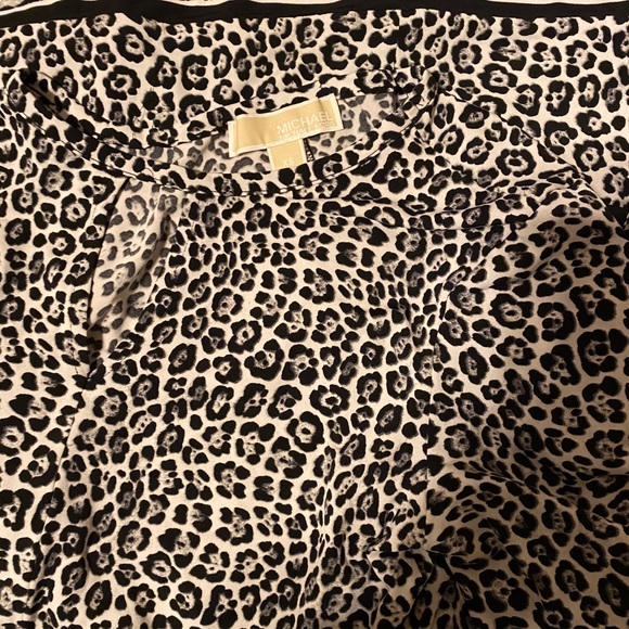 Michael Kors night gown - Picture 4 of 9